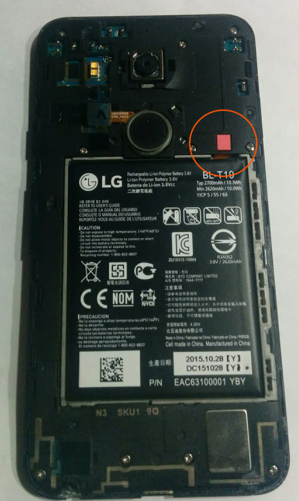 Open Nexus5 with water indicator